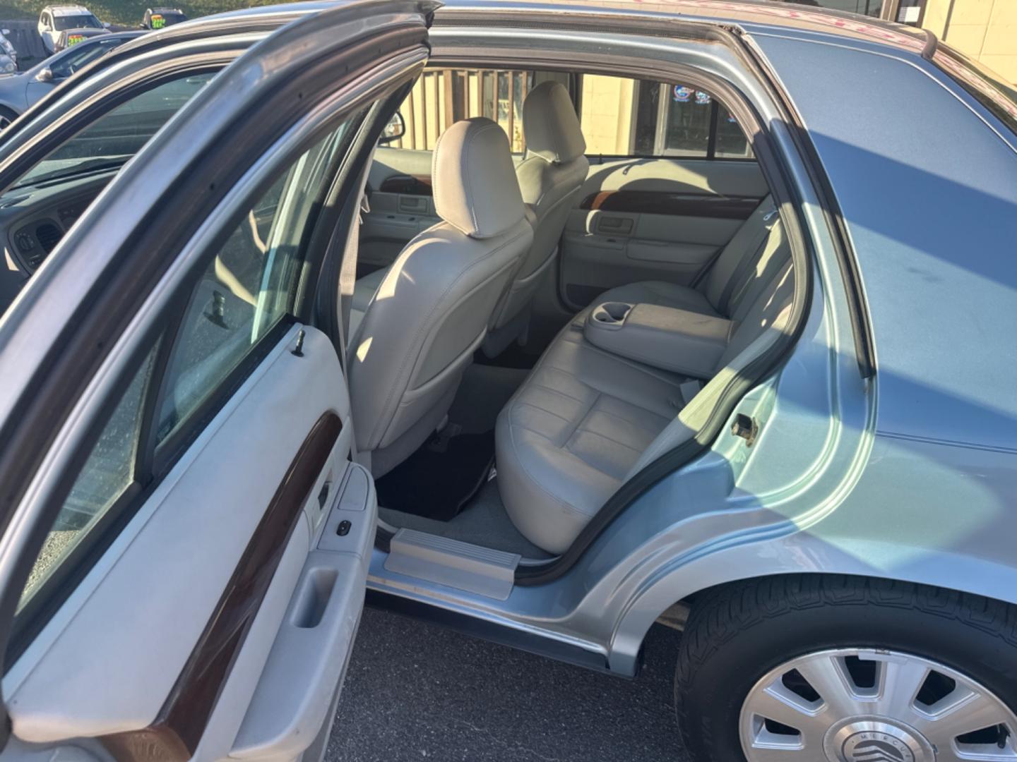 2004 Blue Mercury Grand Marquis (2MEFM75W24X) , located at 5700 Curlew Dr., Norfolk, VA, 23502, (703) 554-4373, 36.841885, -76.209412 - Photo#7